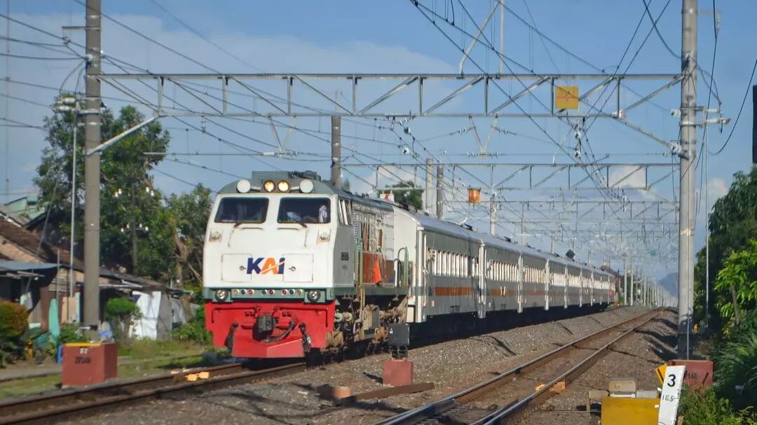 Banjir Semarang Surut Setelah Sempat Lumpuhkan Perjalanan Kereta Api