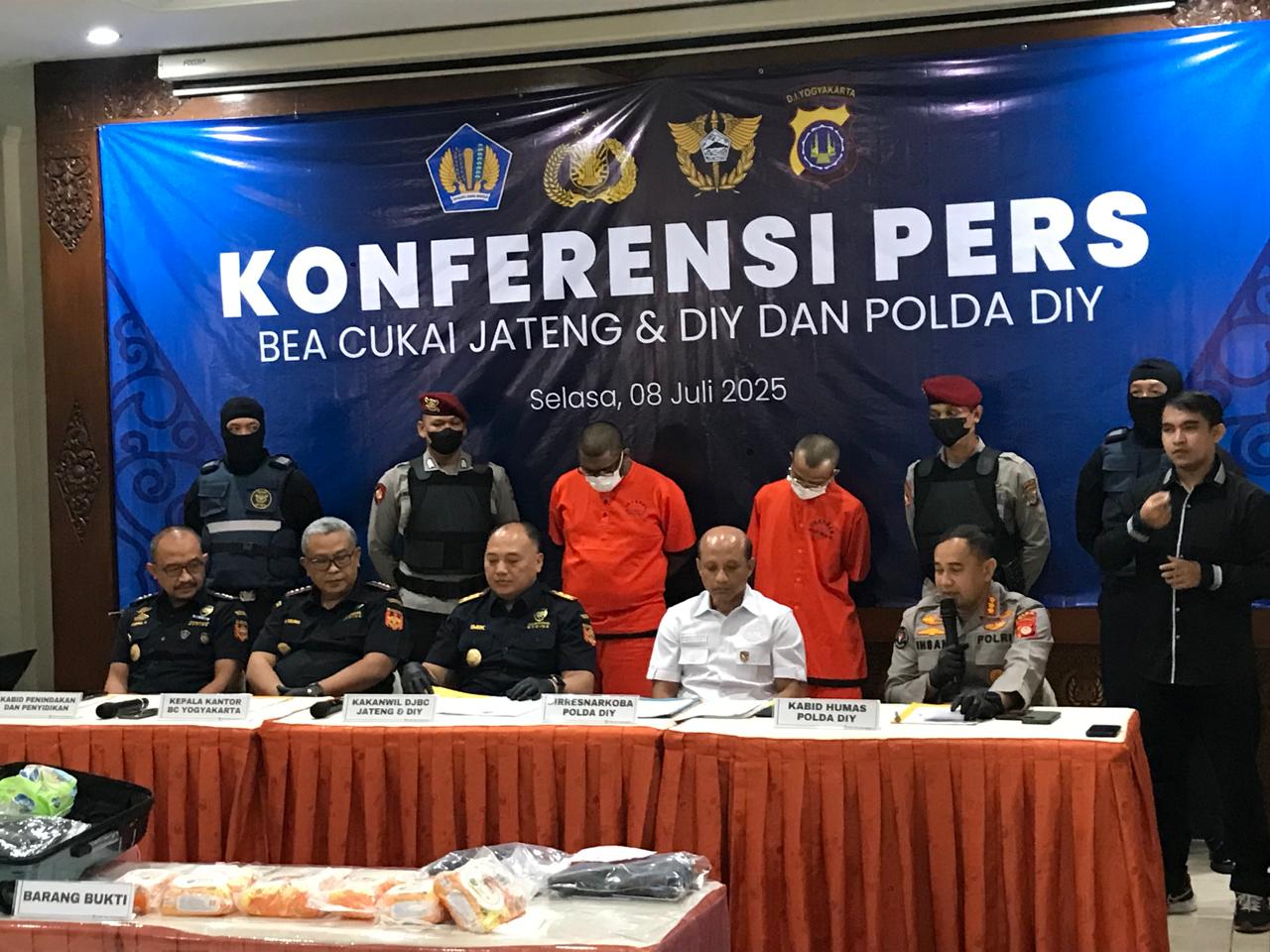 Terungkap Lewat Anjing Pelacak, Modus Baru Peredaran Sabu Berhasil Digagalkan Bea Cukai Jateng-DIY ...