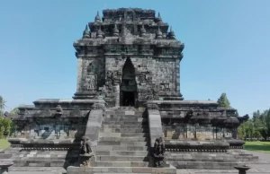 Wisata candi di Magelang selain Borobudur