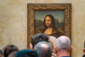 Fakta Lukisan Mona Lisa yang Dilempar Krim Kue