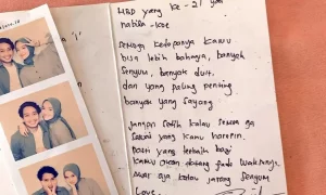 Tangis Nabila Ishma Pecah Usai Melihat Jenazah Emmeril Khan Mumtaz