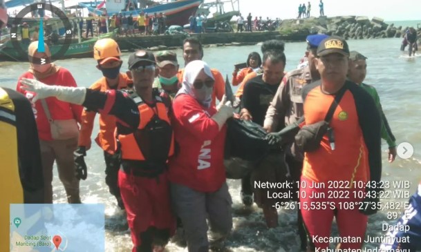 1 Nelayan Terjatuh Di Laut Dadap Indramayu Ditemukan Meninggal Dunia