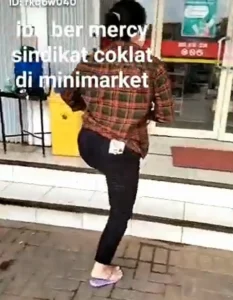 Pegawai Alfamart Minta Maaf