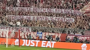 Suporter Bayern protes jadwal bola ditunda