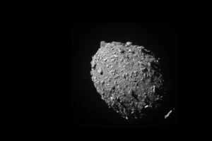 NASA tabrak asteroid