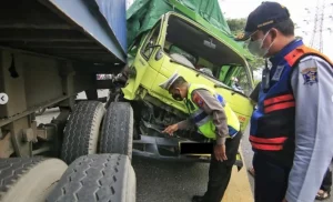 kecelakaan di Surabaya hari ini