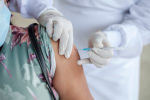 vaksin meningitis tak lagi jadi syarat wajib umroh
