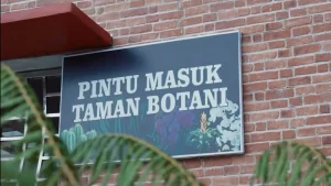 Wisata taman botani Baturraden