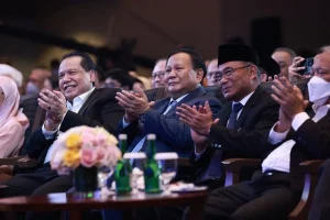 Unggah foto bareng PM Malaysia Anwar Ibrahim