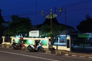 lampu taman di Jalan Jenderal Sudirman Bantul mati