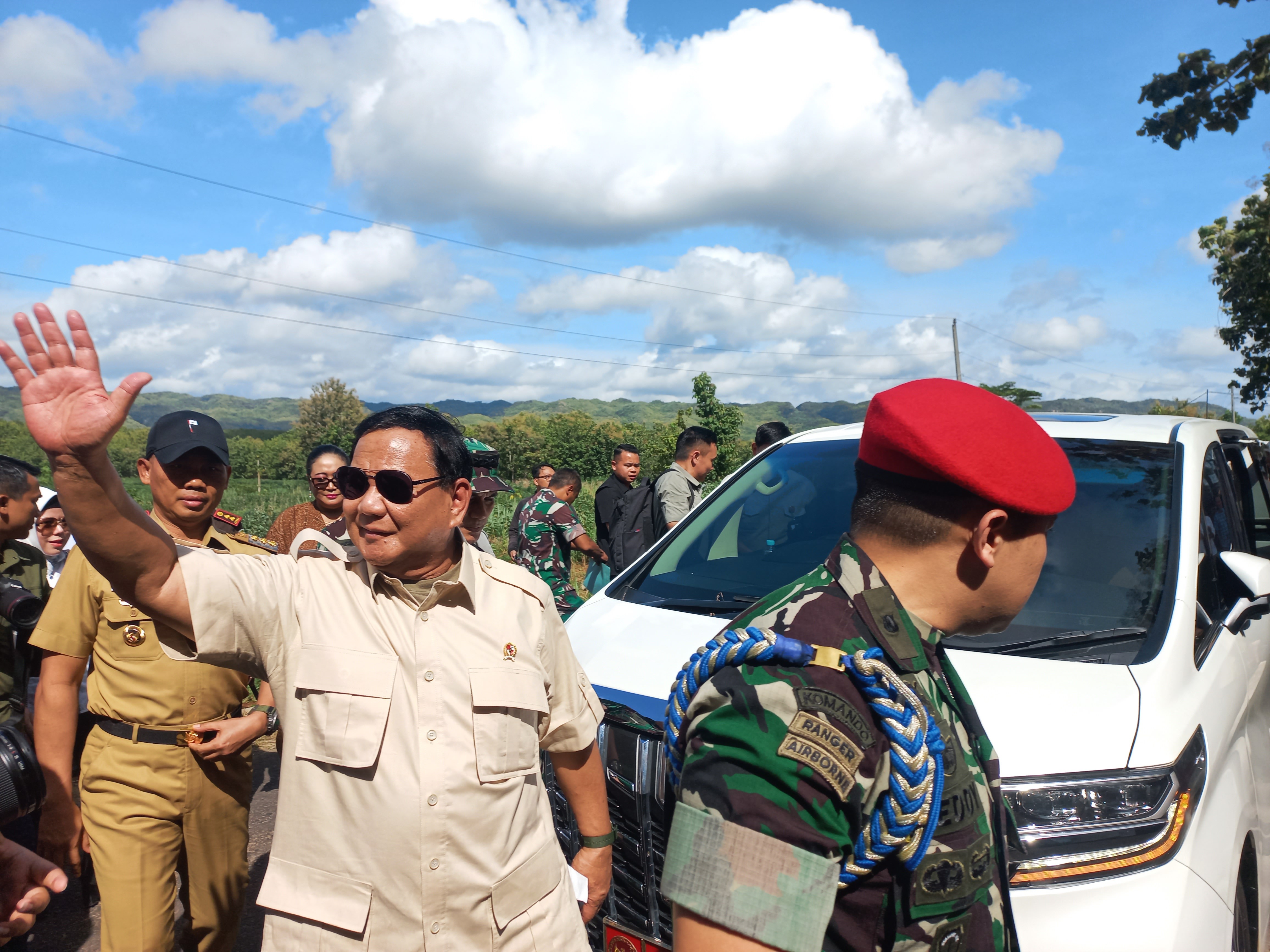 Menhan Prabowo Tinjau Proyek Pengairan di Gunungkidul