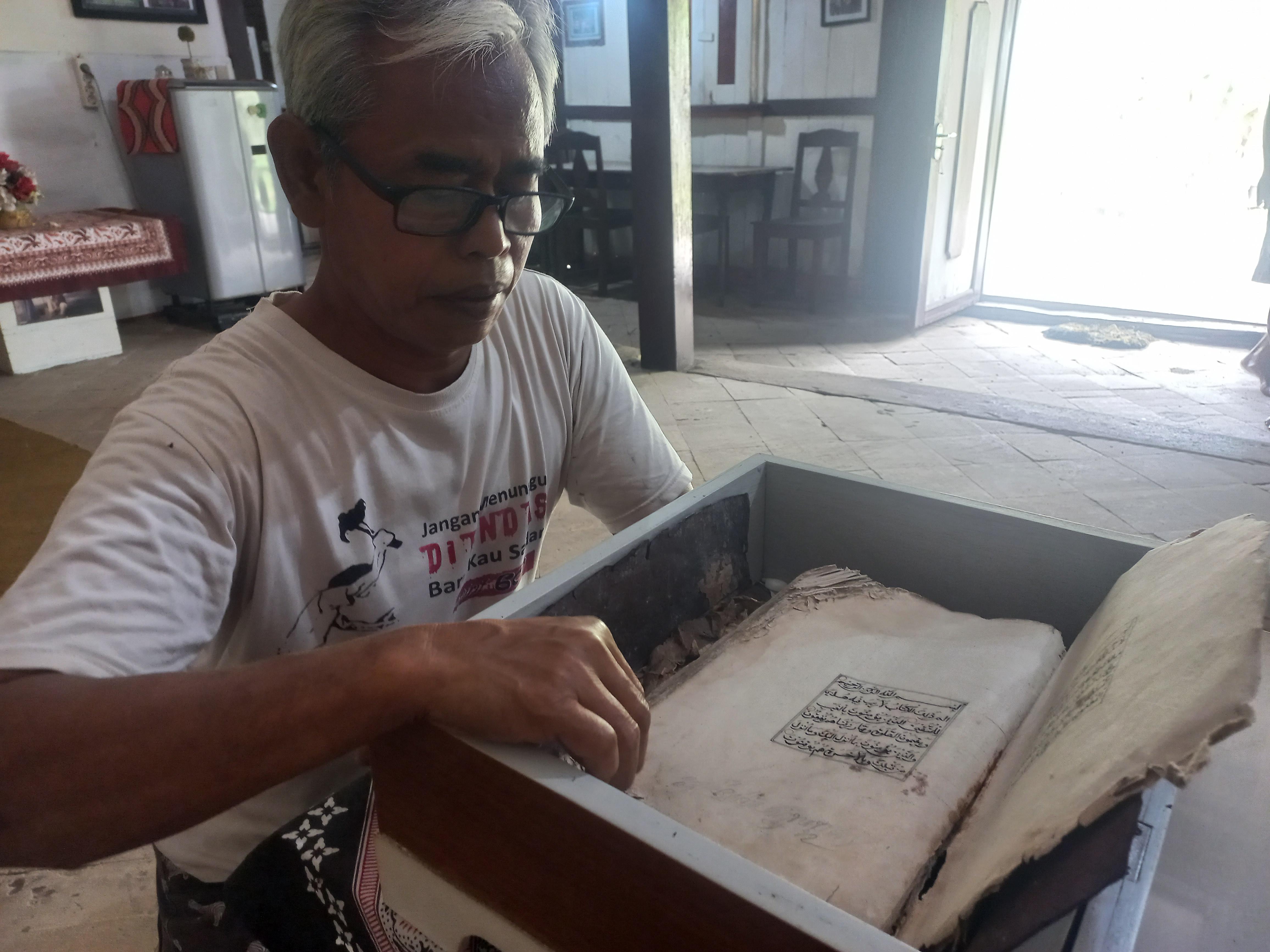 Mengintip Sejarah Al Quran Tulis Tangan Berusia Ratusan Tahun di Gunungkidul