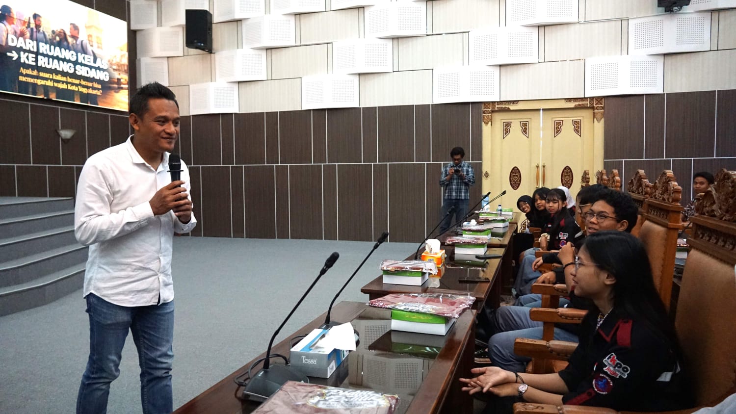 Pelajar Jogja Diajak Awasi Kinerja DPRD Lewat Program Parlemen Pelajar