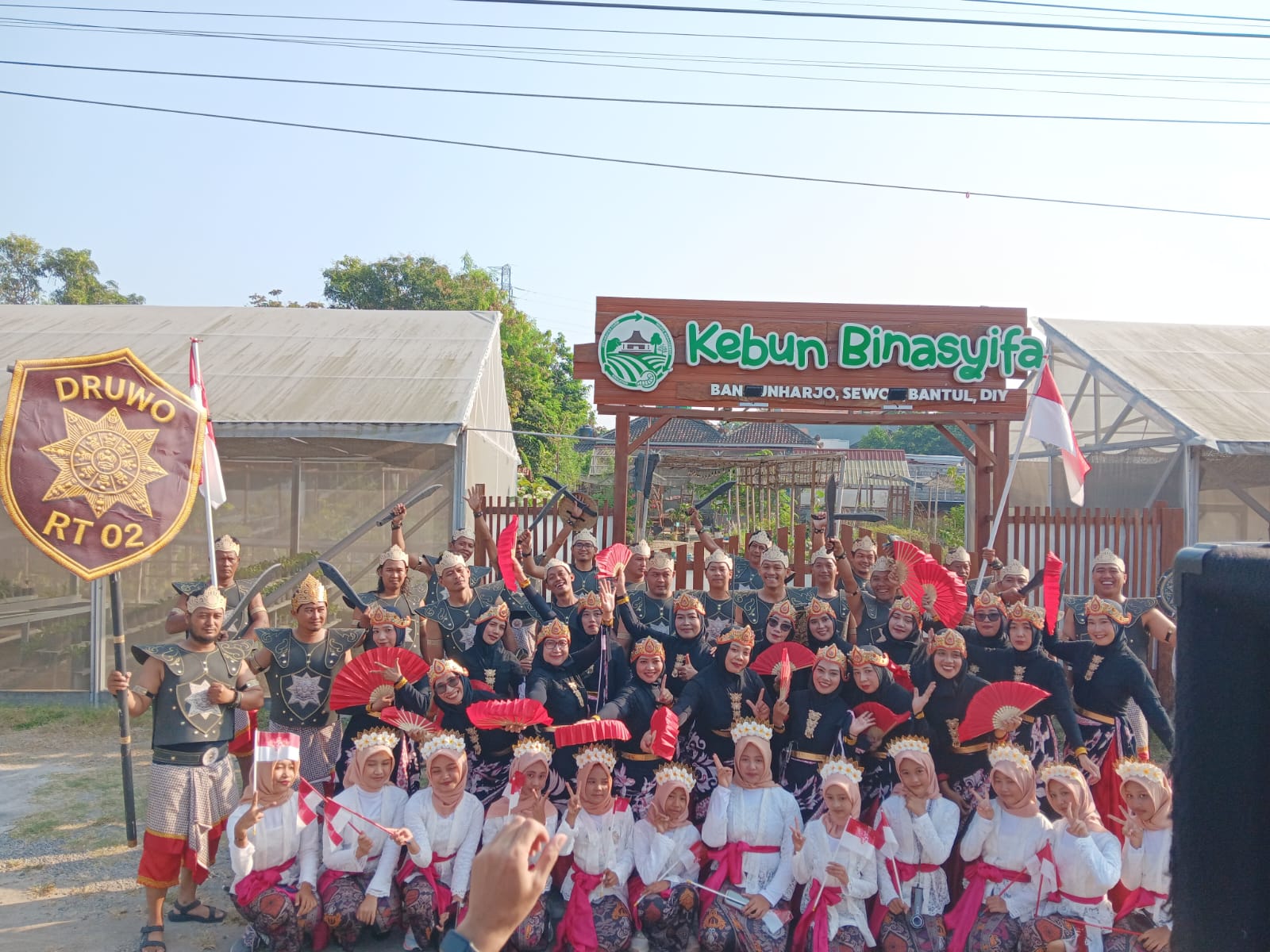 Merawat Warisan Leluhur dan Cinta Tanah Air, Warga Druwo Gelar Kirab Budaya