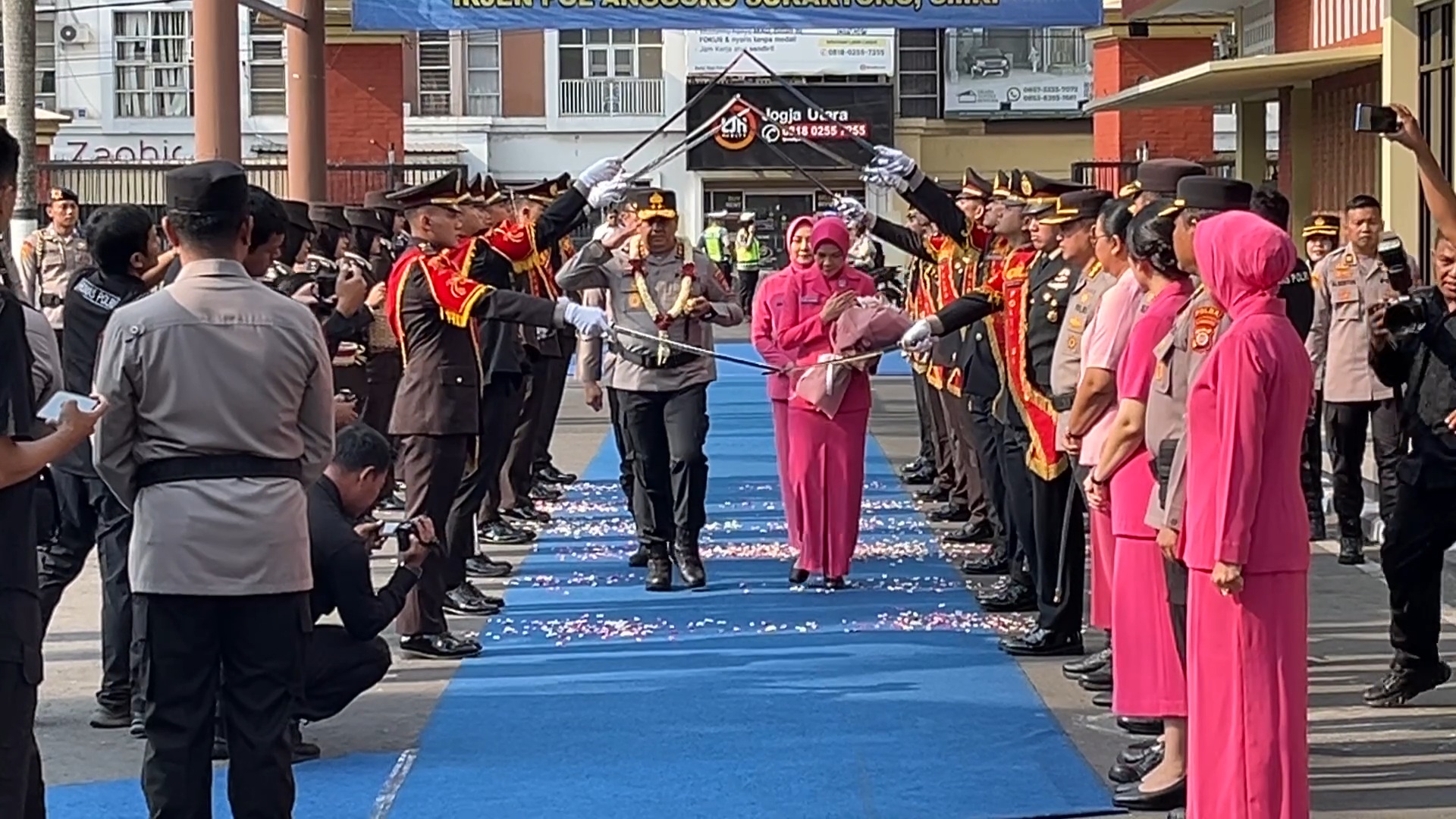 Irjen Langgeng Purnomo Resmi Bertugas Jadi Kapolda DIY