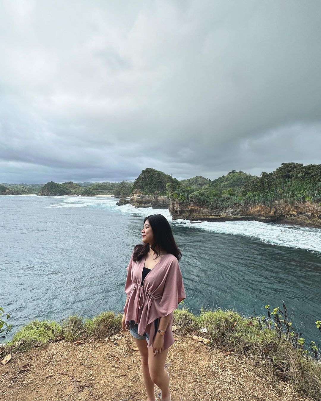 Pantai Batu Bengkung, tempat wisata di Malang