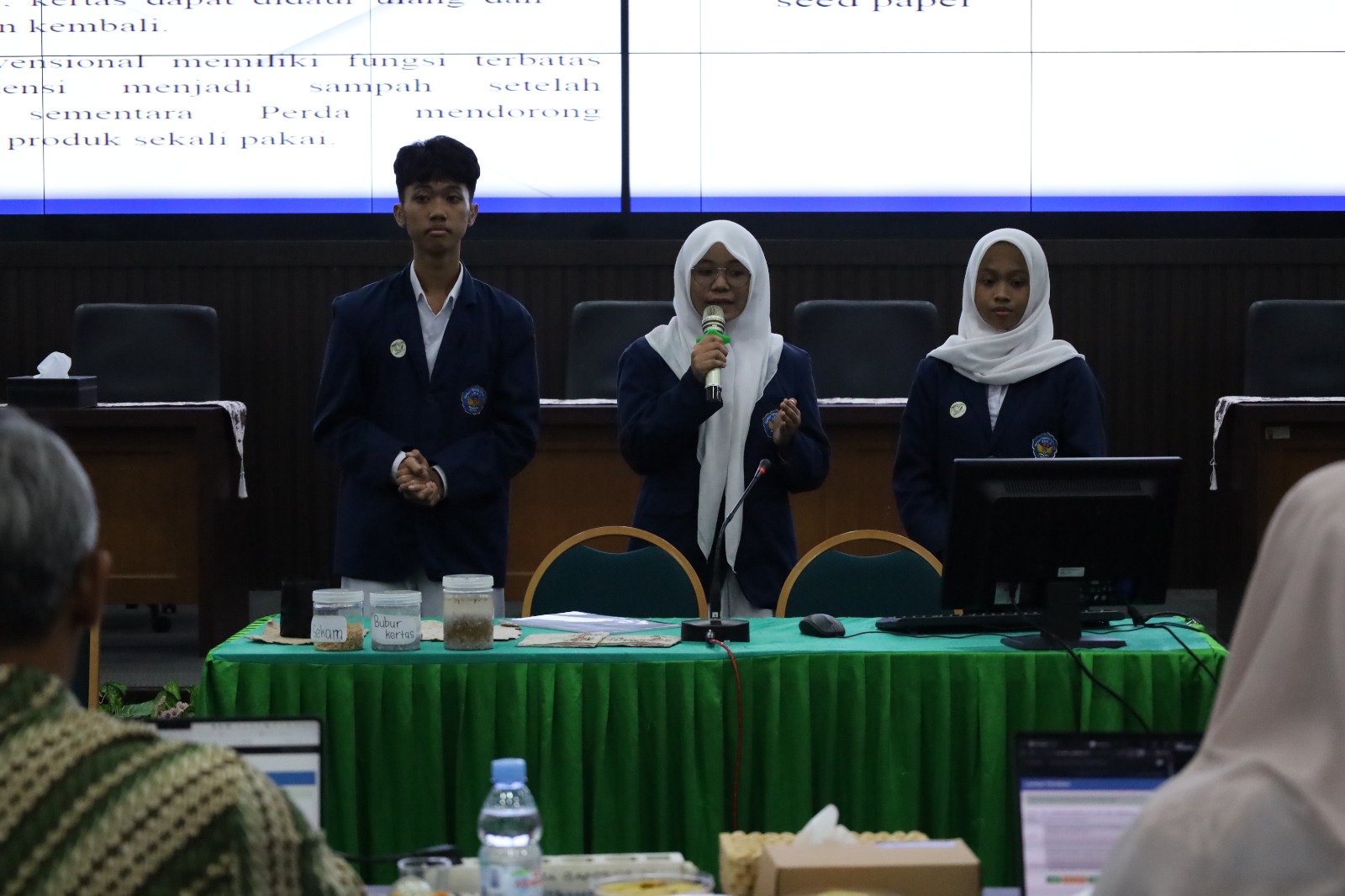 23 Inovator Tampilkan Karya Unggulan di Hari Kedua AIKM 2026, dari IoT hingga ...