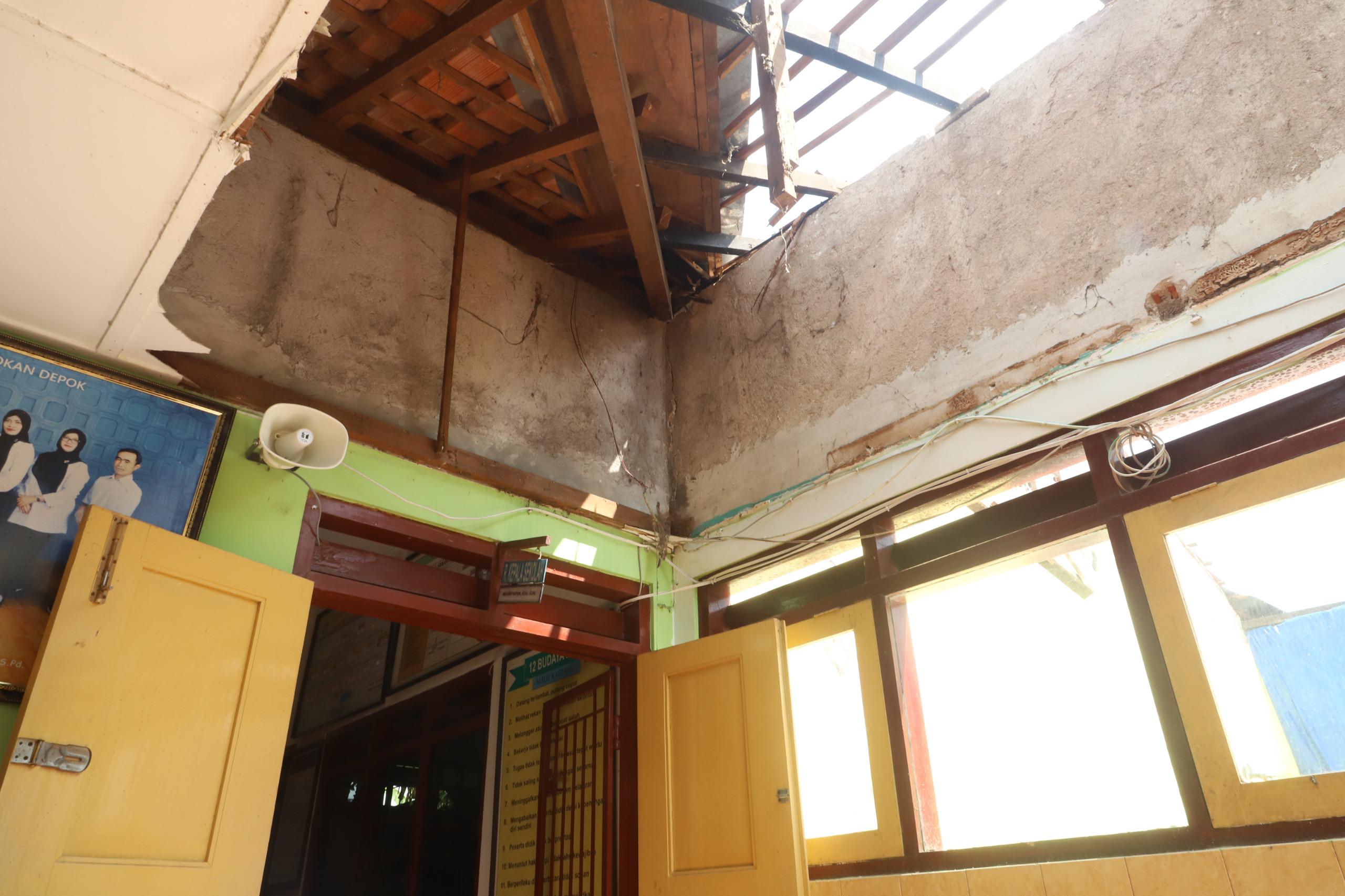 Atap SD Kledokan Roboh, Bupati Sleman Putuskan Bulan Ini Langsung Direnovasi