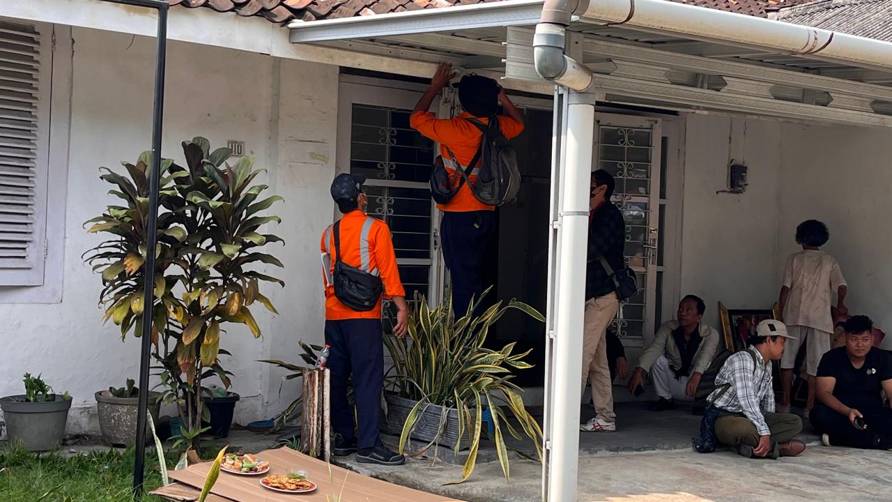 Digusur Tanpa Kompensasi, Warga PJKA Tegal Lempuyangan Bertahan Sampai Akhir