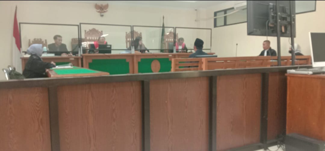 Mantan Lurah Maguwoharjo Sleman Jalani Sidang Pembacaan Surat Dakwaan