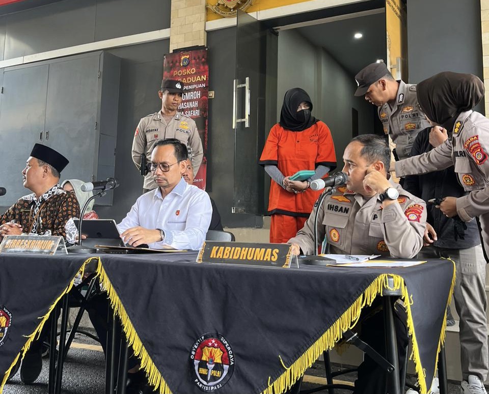 Penipuan Berkedok Umroh Senilai Rp 14 Miliar, Seorang Wanita Diamankan Polda DIY