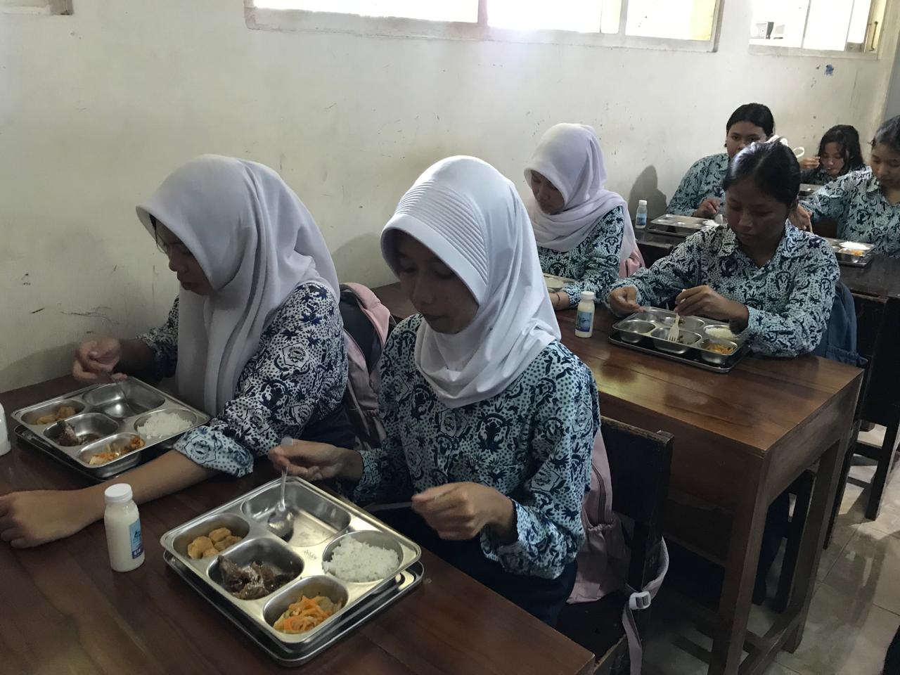 Guru Besar UGM Setujui Usulan Program MBG Pakai Dana Zakat, Asalkan Akuntanbilitasnya Tetap ...