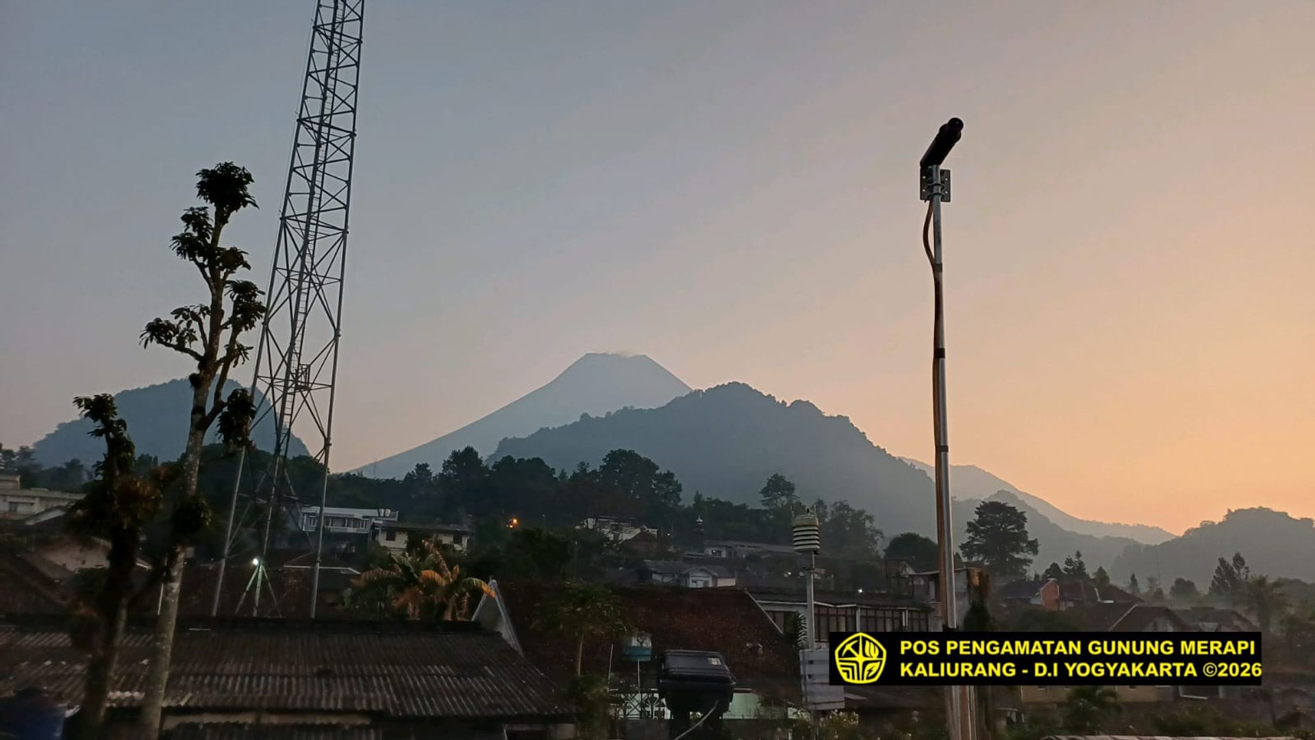 Aktivitas Gunung Merapi Hari ini, BPPTKG Rekam 47 Gempa Guguran dalam 6 Jam, ...