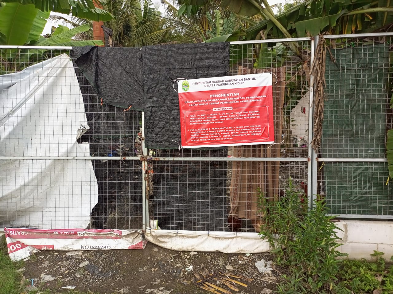 Muncul Tempat Pengelolaan Sampah Ilegal di Pandak Bantul, Warga Keluhkan Bau dan Asap ...