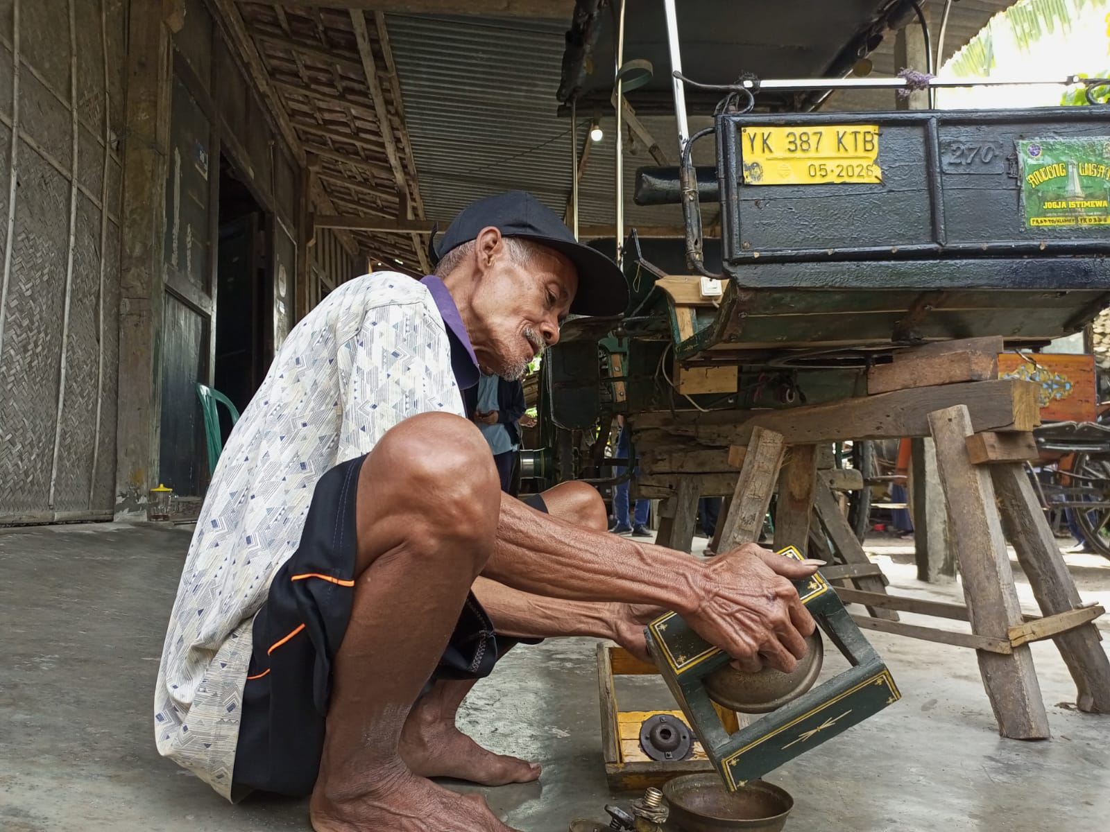 Jadi Langganan Keluarga Keraton, Begini Kisah Bengkel Kereta Kuda di Patalan Bantul Eksis ...