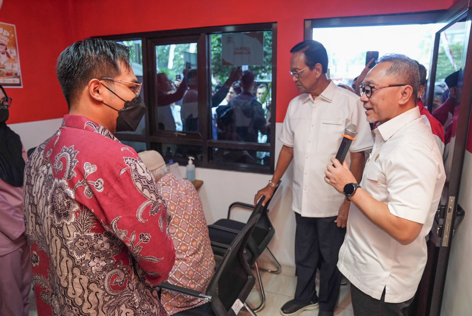 Berkunjung ke Sleman, Zulkifli Hasan Sebut KDMP Sinduadi Terbaik dan Terlengkap