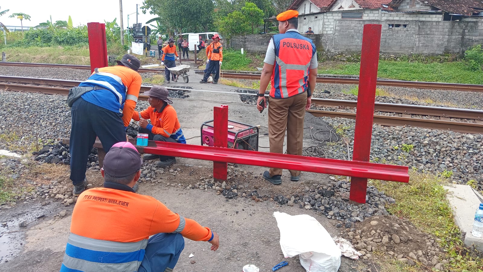 KAI Daop 6 Yogyakarta Tutup Permanen Perlintasan Kereta di Dusun Tapen Sedayu Bantul