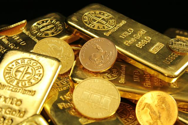 harga emas antam hari ini Jumat 5 April 2024