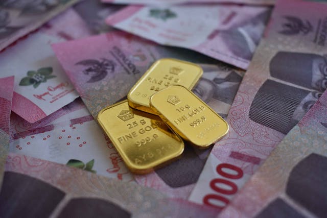 harga emas antam hari ini Minggu 21 April 2024