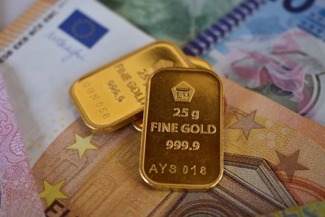 harga emas antam hari ini Jumat 28 Juni 2024