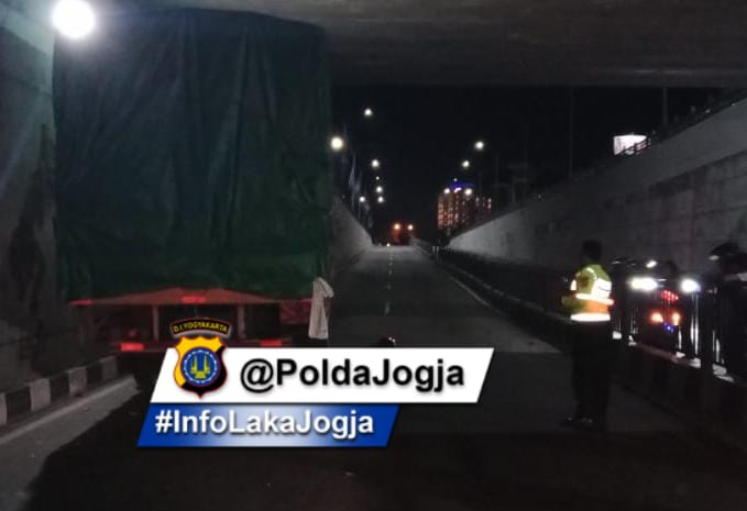 Kecelakaan di Underpass Yogyakarta 