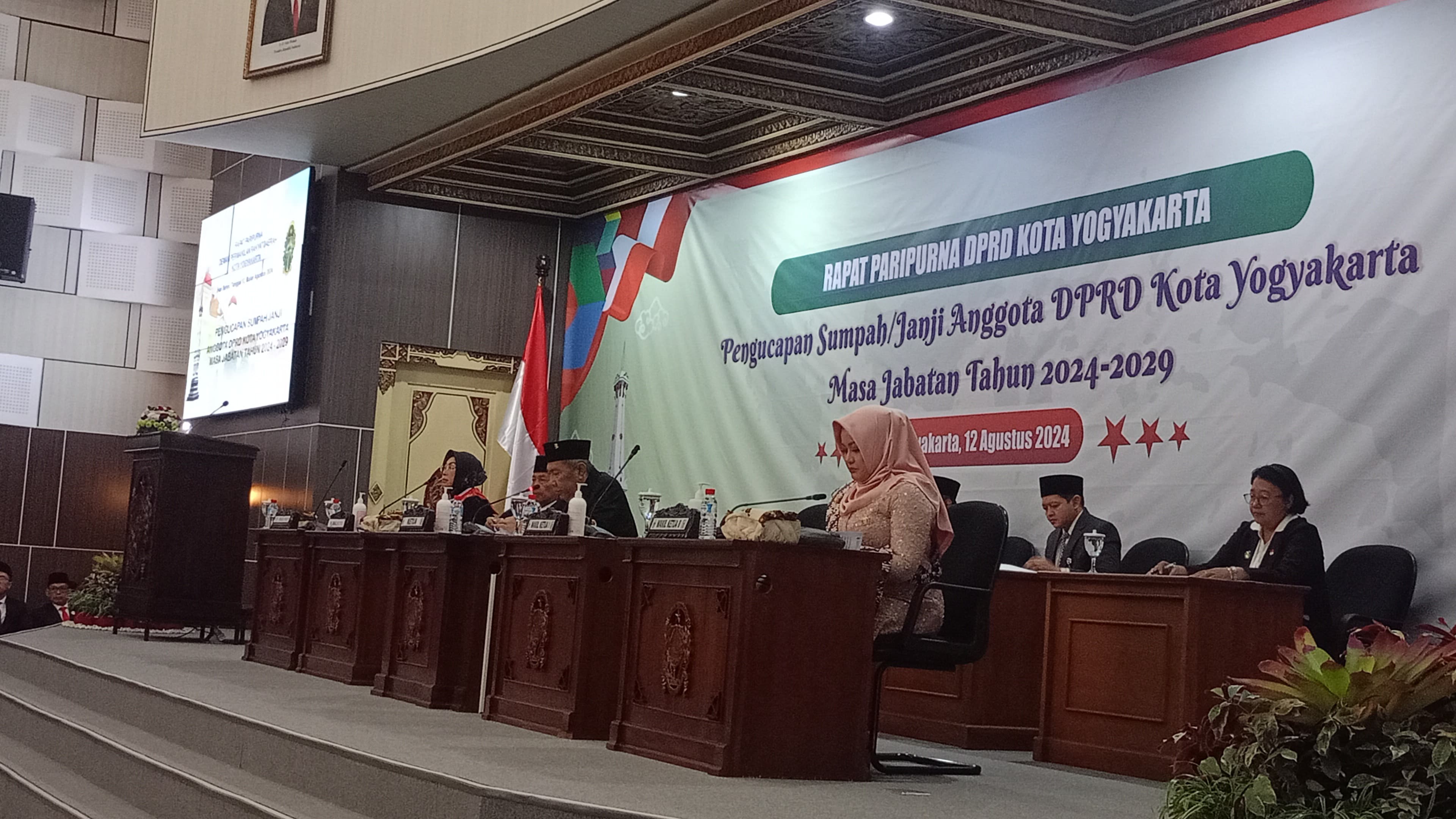 Anggota DPRD Kota Yogyakarta 2024-2029 Resmi Dilantik, Pembentukan Fraksi Hingga Alkap Ditargetkan Selesai ...