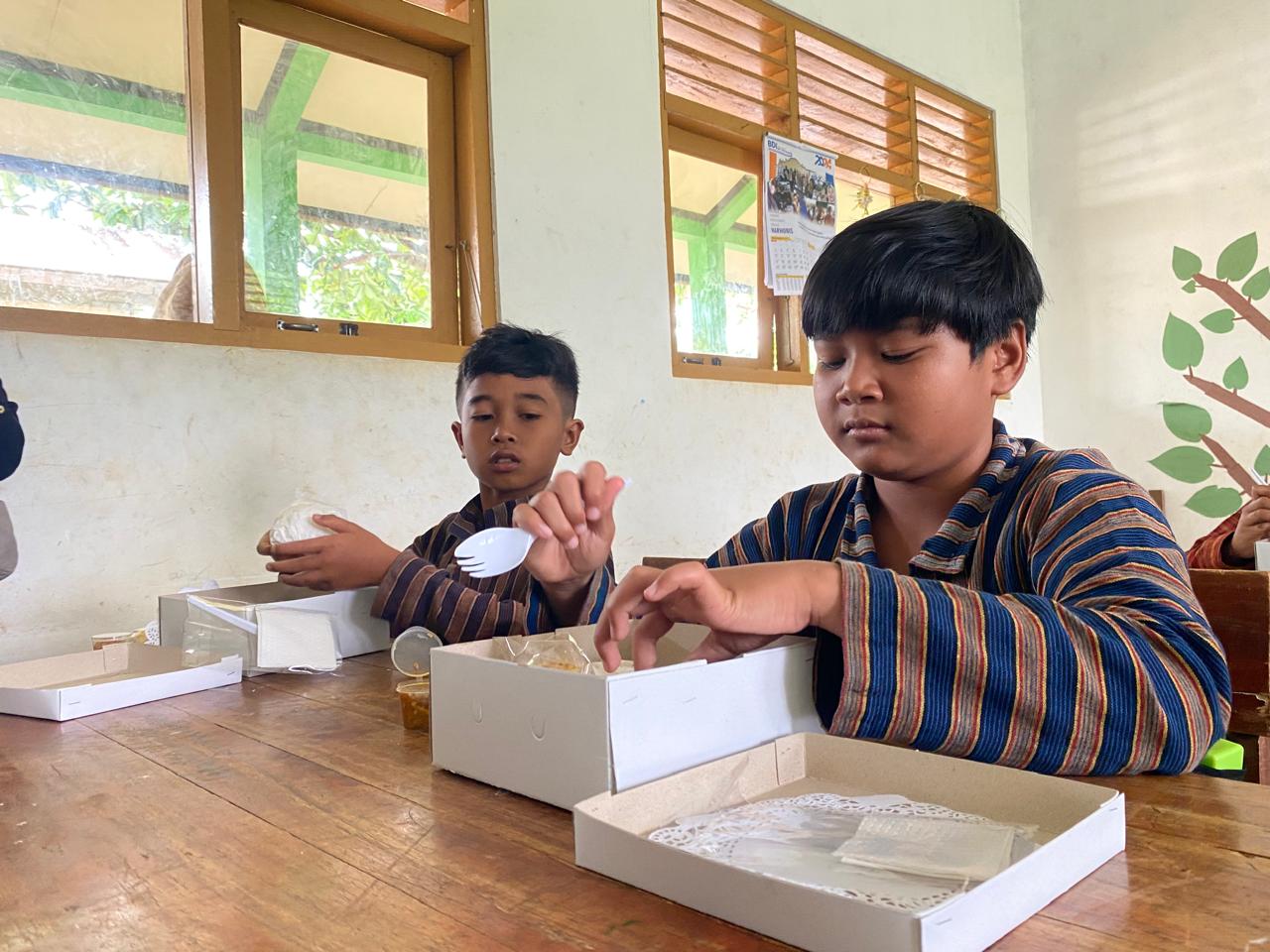 Uji Coba Makan Siang Bergizi Gratis di Gunungkidul, Puluhan Siswa SD Merasa Senang