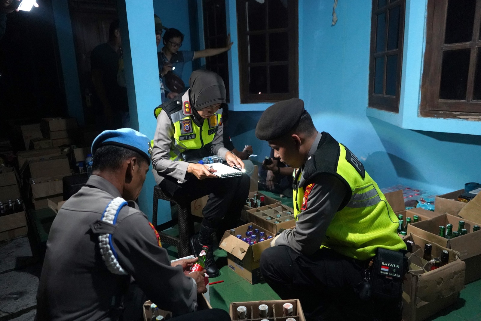 Dalam 10 Hari, Polres Gunungkidul Sita 1.338 Botol Miras Ilegal