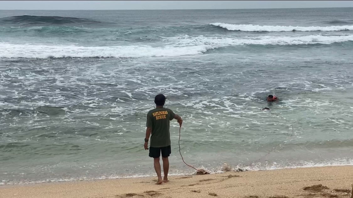 Banyak Memakan Korban Wisatawan, Ini yang Perlu Dilakukan Apabila Terseret Arus Rip Current