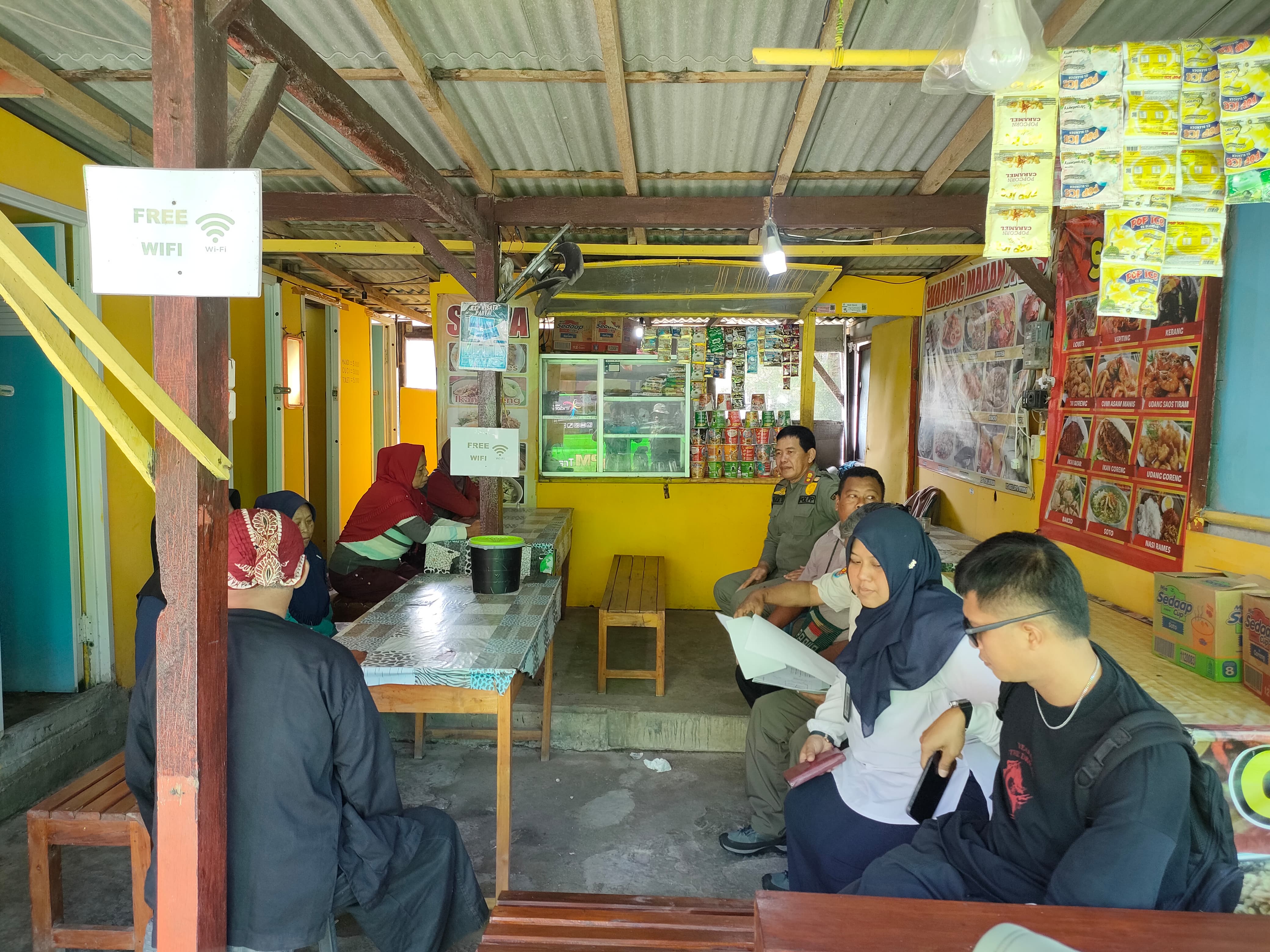 Penertiban Bangunan Liar di Kawasan Sungai Pantai Drini, Satpol PP Beri Tenggang Waktu ...