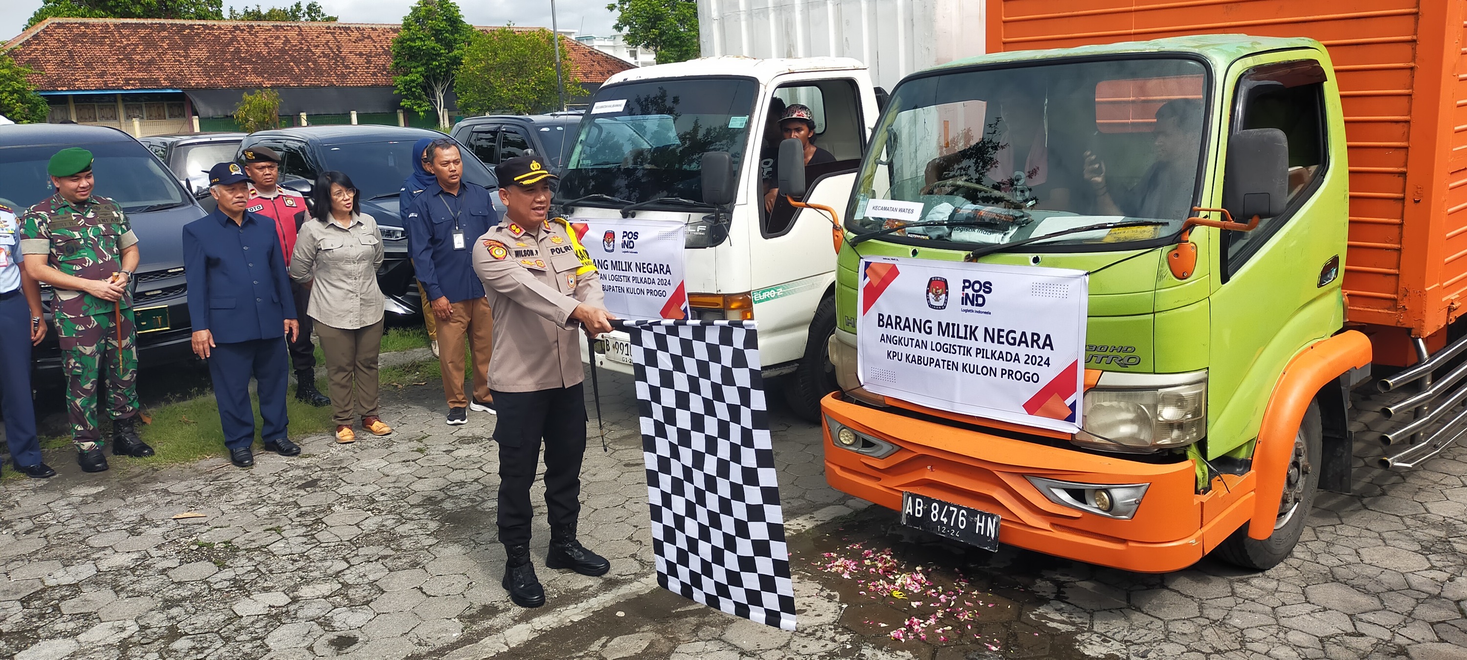 KPU Kulon Progo Distribusikan Ribuan Logistik Pilkada