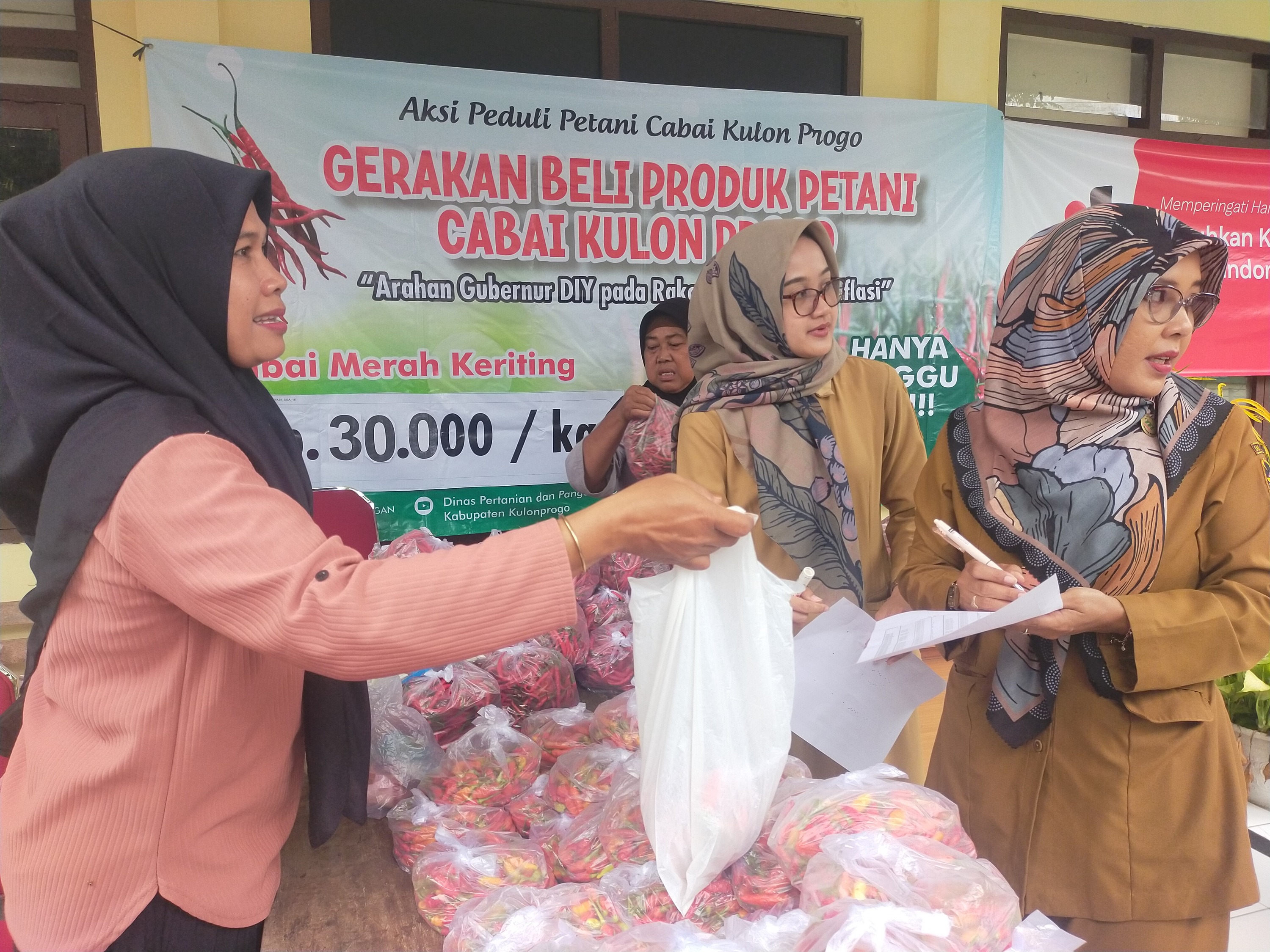 Harga Cabai Meroket, Distan dan Petani Kulon Progo Gelar Pasar Murah