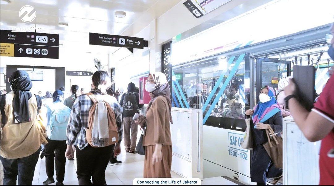 Daftar 10 Halte Transjakarta Yang Ditutup Selama Revitalisasi, Pengguna ...