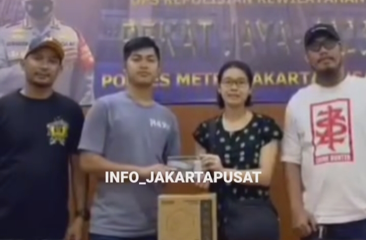 Kurur online bawa kabur printer di Jakarta Pusat