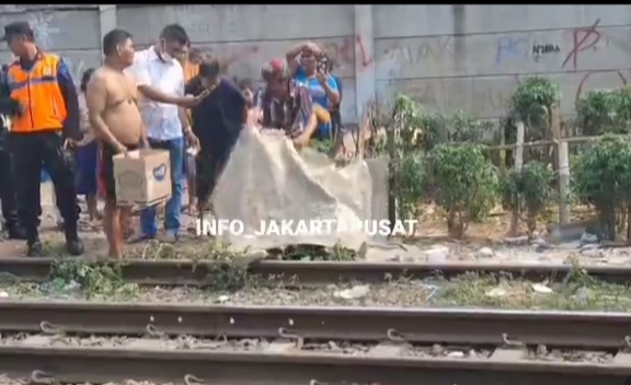 Pria tewas tertabrak kereta api di Jakpus