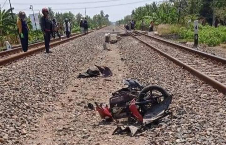 Pria tewas tertabrak kereta api di Semarang hari ini , kecelakaan hari ini