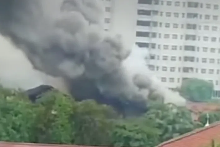 Kebakaran di Cakung Jakarta Timur, Ludeskan Rumah Lantai 2