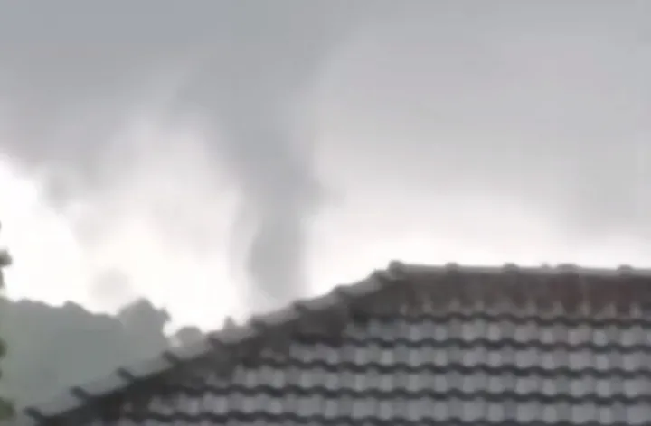 Detik-detik Angin Puting Beliung di Gunungkidul, Sejumlah Atap Rumah Rusak