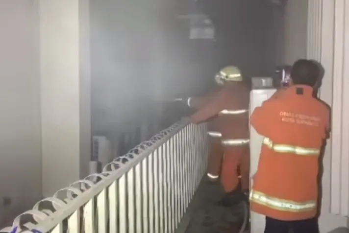 Kebakaran di Surabaya Hari Ini, Rumah Sakit Mata di Undaan Terbakar
