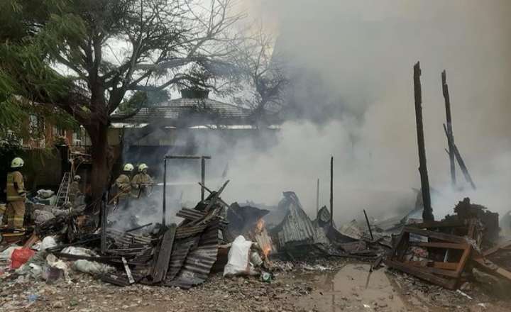 Kebakaran di Kebon Jeruk Jakarta Barat, Sejumlah Lapak Ludes Terbakar